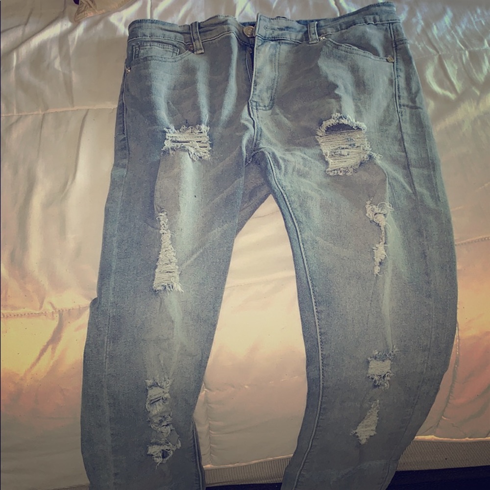 Distressed  skinny jeans